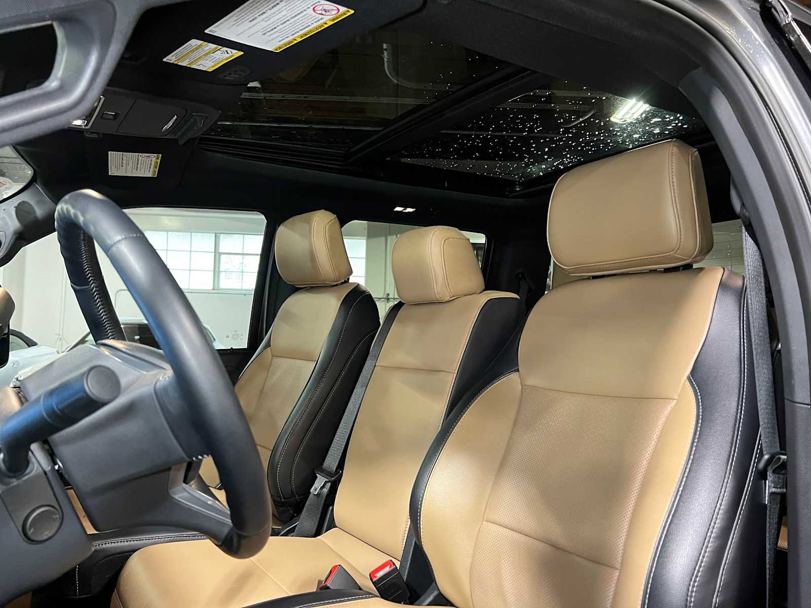 Used 2024 Ford F350 Lariat w/ Sport Appearance Package image 26