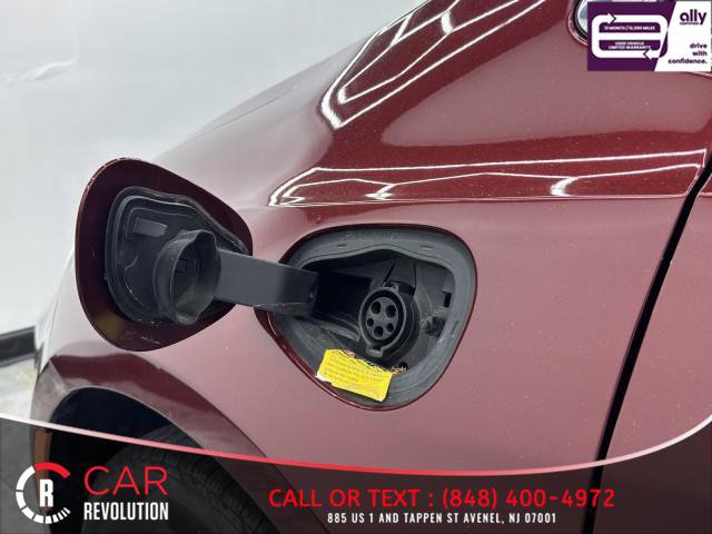 Used 2021 Chrysler Pacifica Touring-L FWD image 76