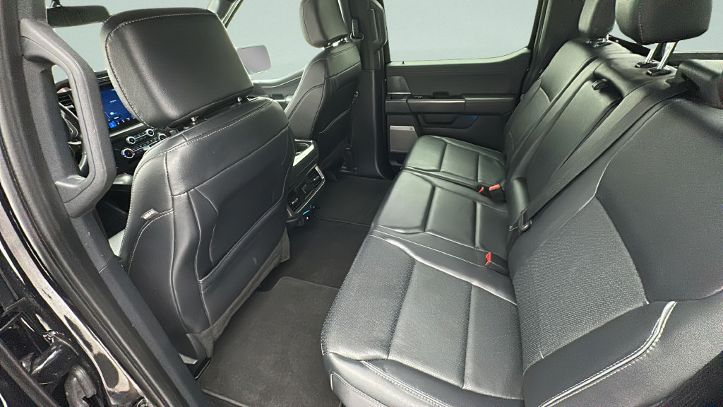 Used 2024 Ford F150 Lariat AWD/4WD image 11