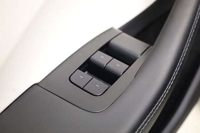 Used 2025 Tesla Model 3 Performance image 16