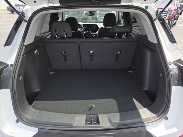 New 2026 Chevrolet TrailBlazer LT w/ Driver Confidence Package FWD image 22