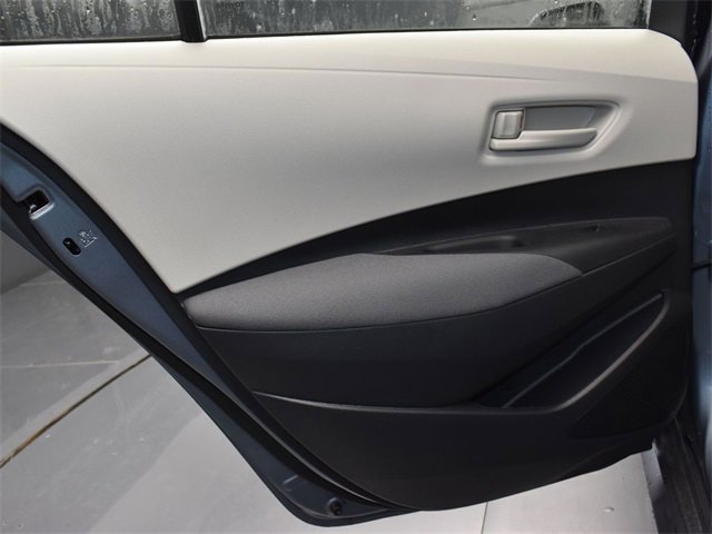 Used 2025 Toyota Corolla LE image 15