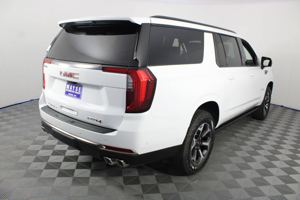 New 2026 GMC Yukon XL AT4 Ultimate AWD/4WD image 33