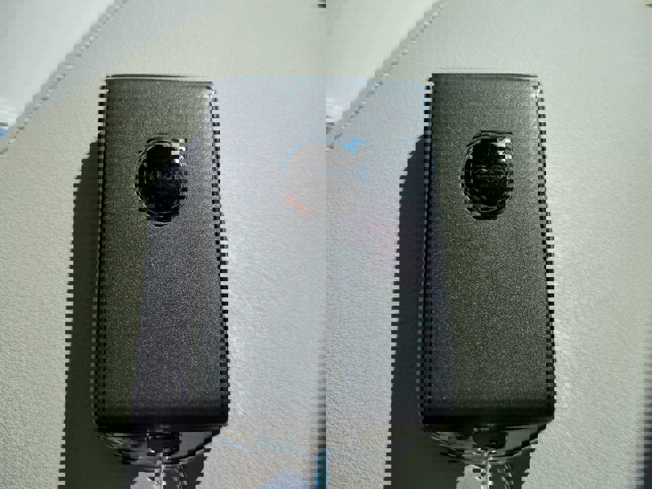 New 2026 Volvo XC60 T8 Ultra w/ Protection Package Premier image 28