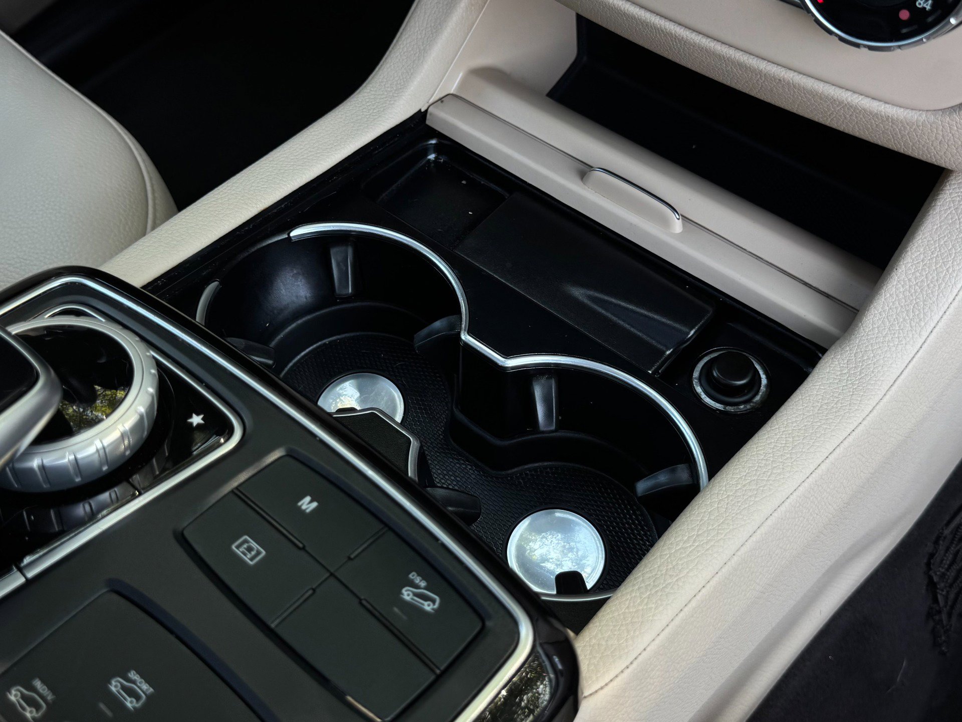 Used 2018 Mercedes-Benz GLE 350 4MATIC image 33