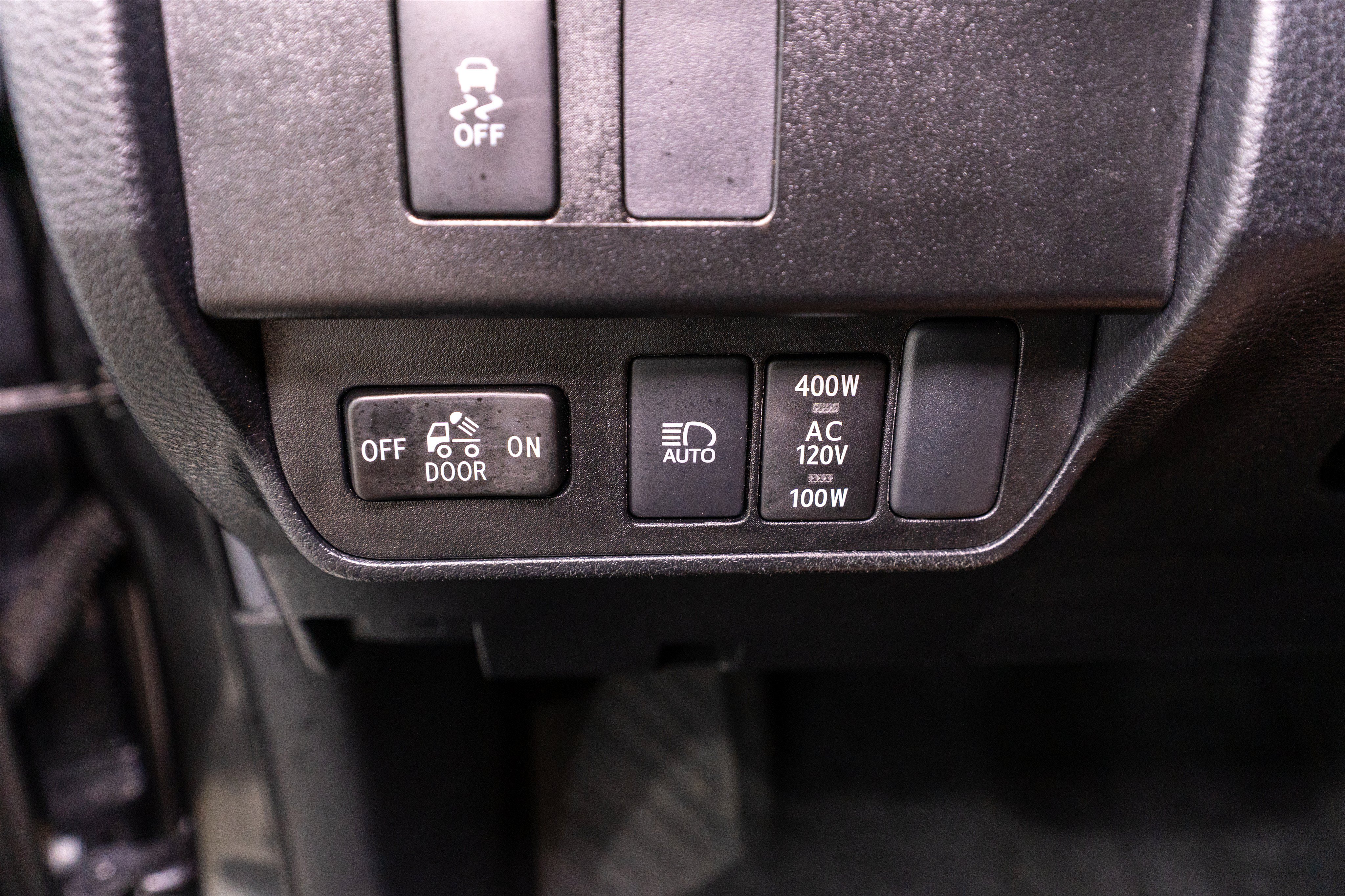 Used 2023 Toyota Tacoma TRD Sport AWD/4WD image 33