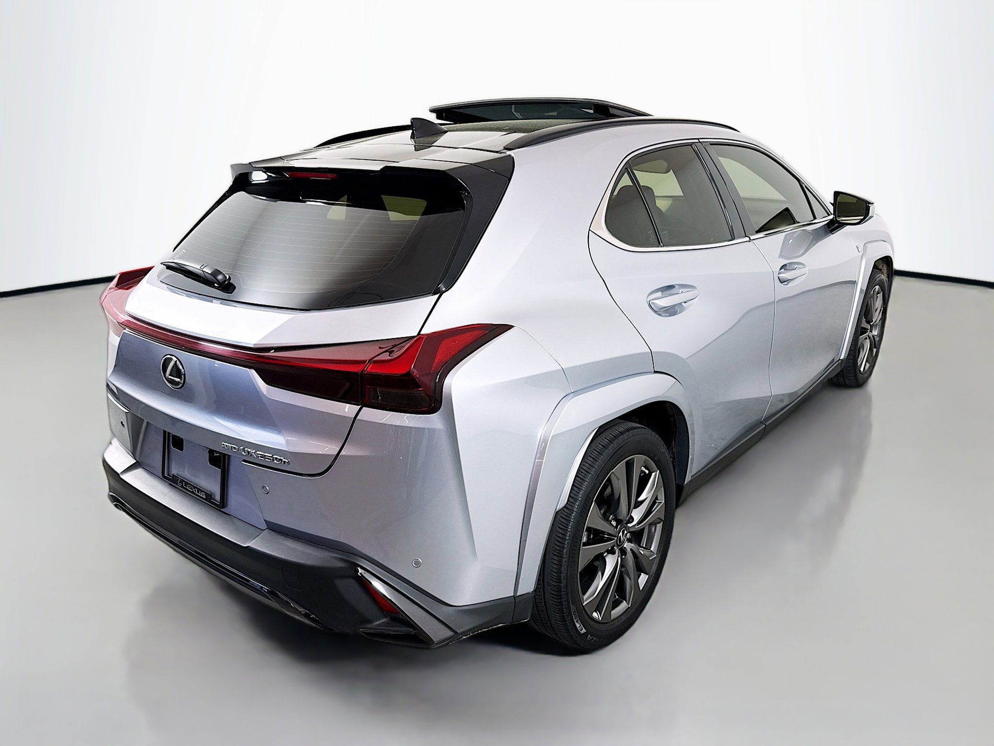 Used 2023 Lexus UX 250h F Sport image 7