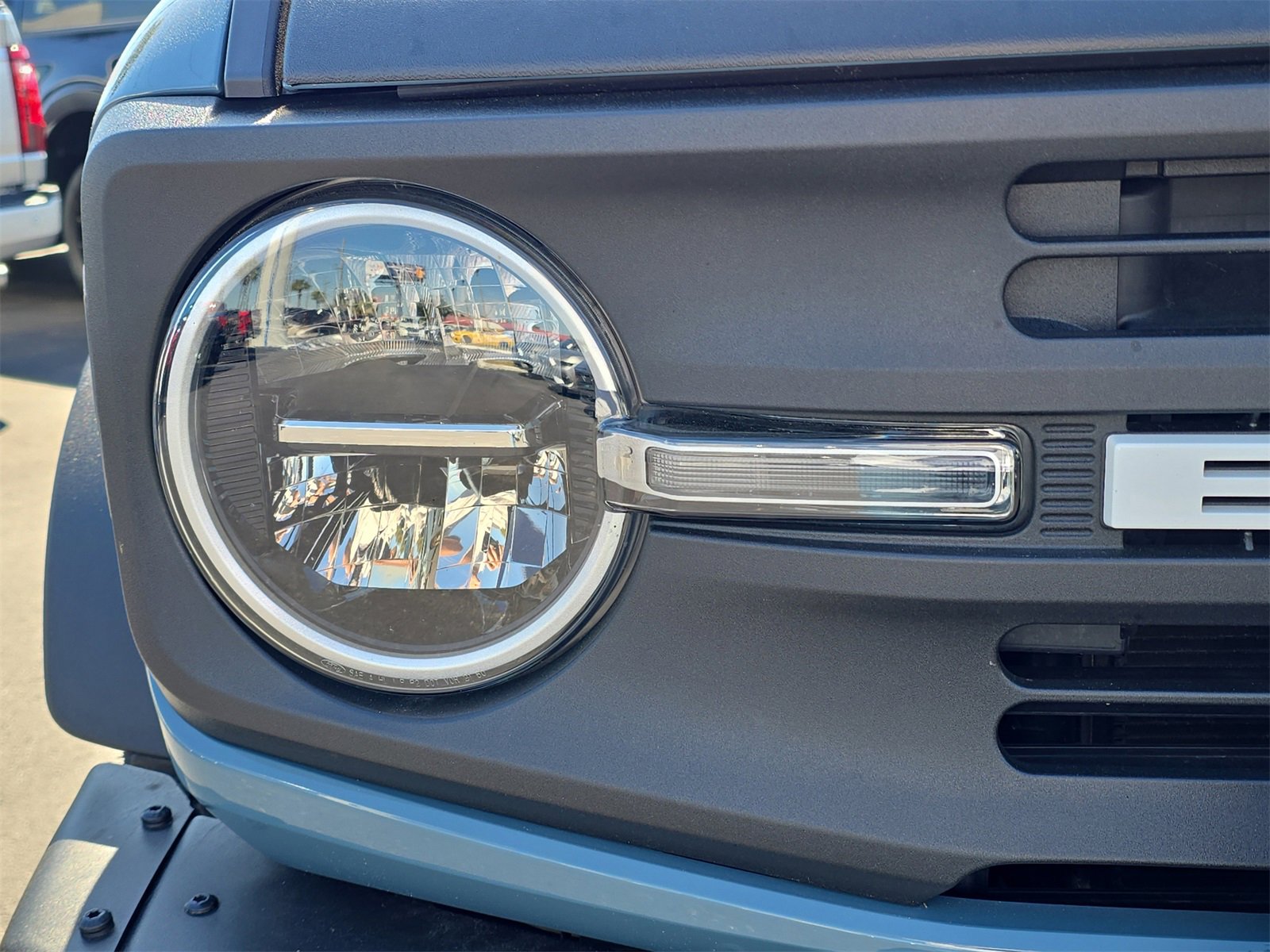 Certified 2021 Ford Bronco Black Diamond w/ Sasquatch Package image 7