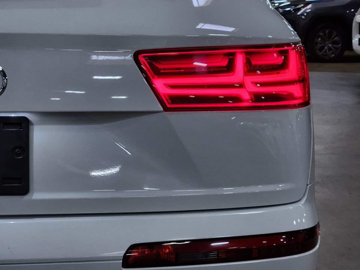Used 2019 Audi Q7 2.0T Premium Plus AWD/4WD image 22