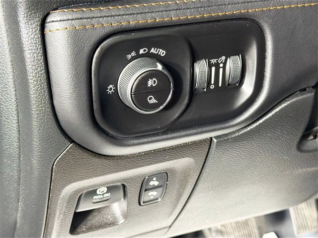 Used 2022 RAM 1500 Limited image 10