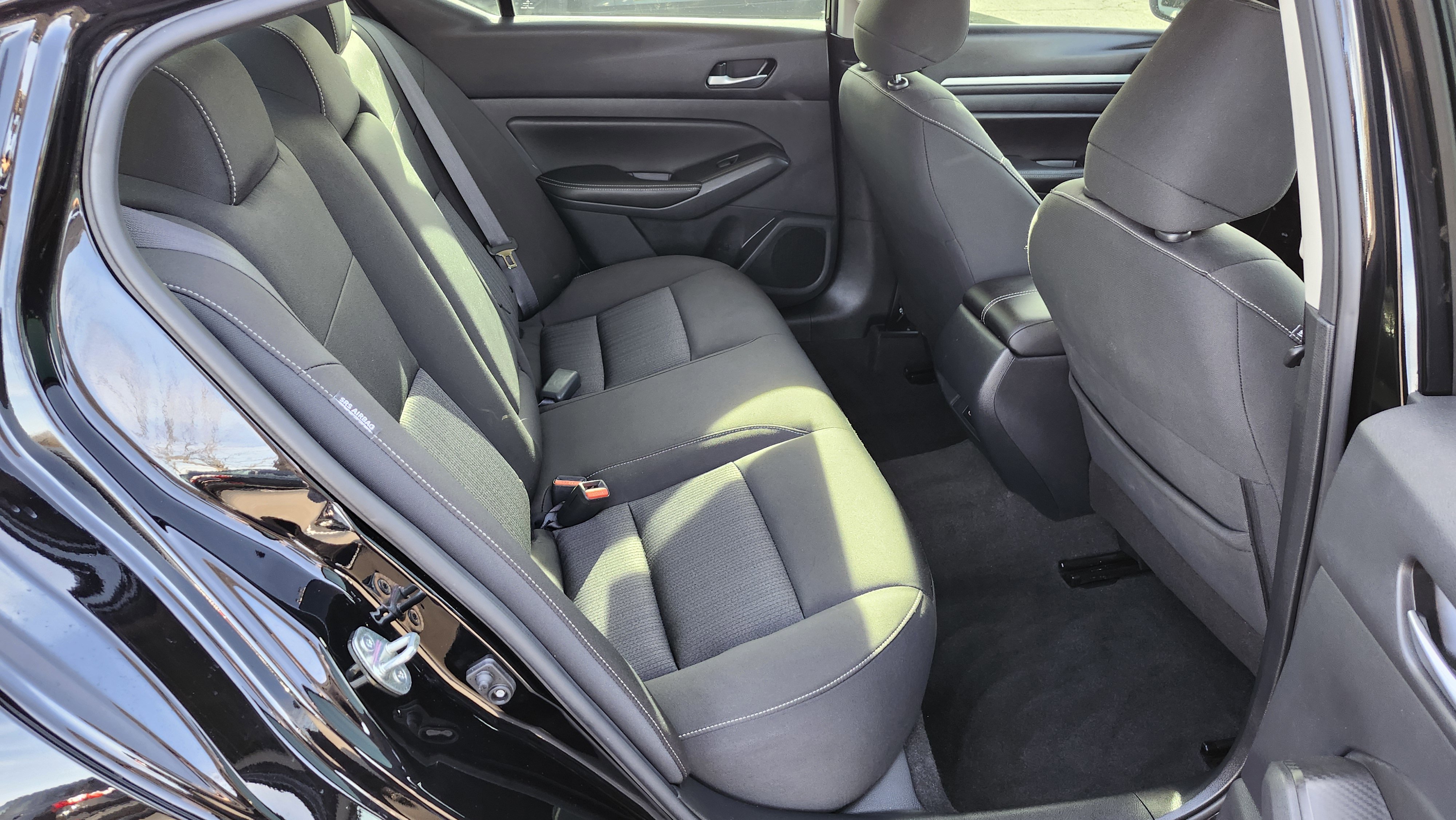 Used 2022 Nissan Altima 2.5 SV image 16