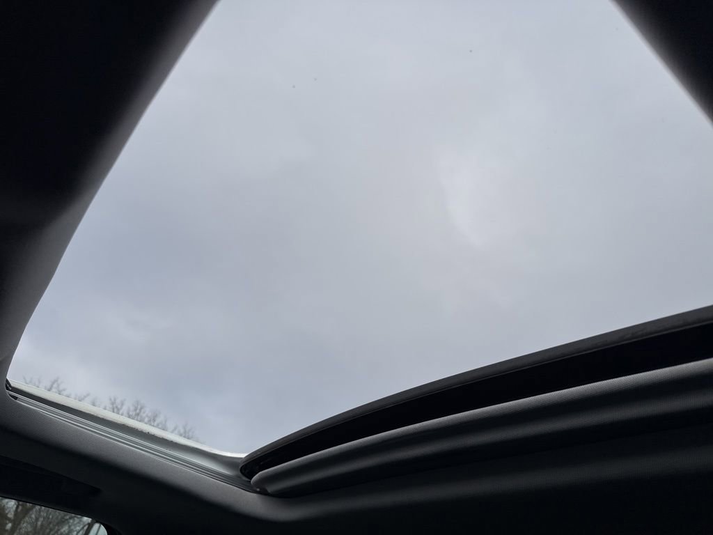 Used 2020 GMC Yukon XL SLT image 49