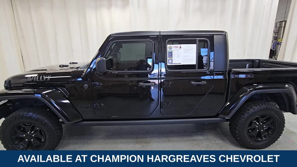 Used 2022 Jeep Gladiator Sport AWD/4WD image 6