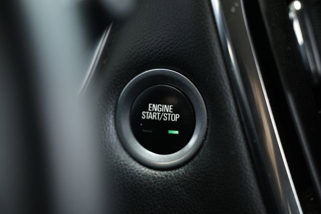 Used 2020 Chevrolet Traverse LT w/ Driver Confidence II Package image 33