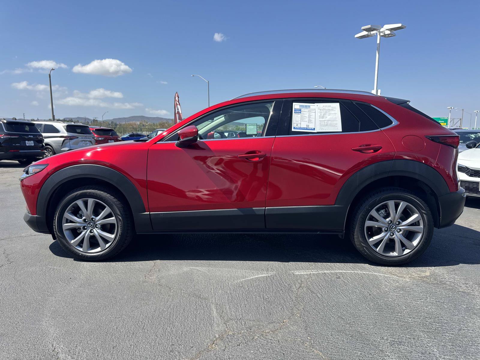 Used 2022 MAZDA CX-30 AWD 2.5 S w/ Premium Package image 2