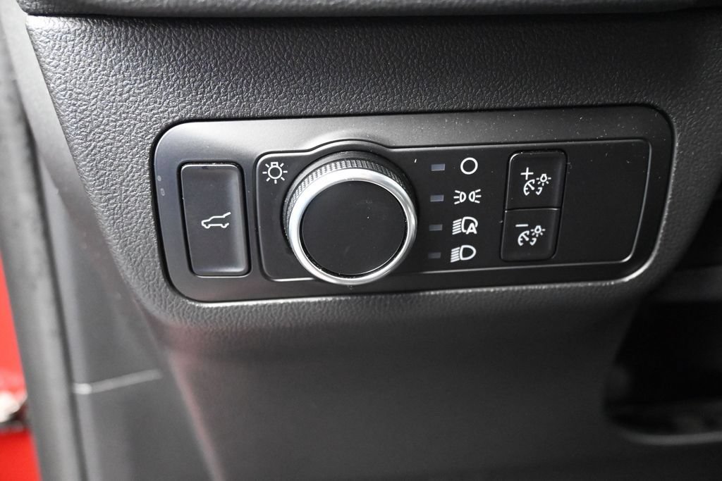 Used 2023 Ford Escape ST-Line w/ Tech Pack #1 FWD image 12