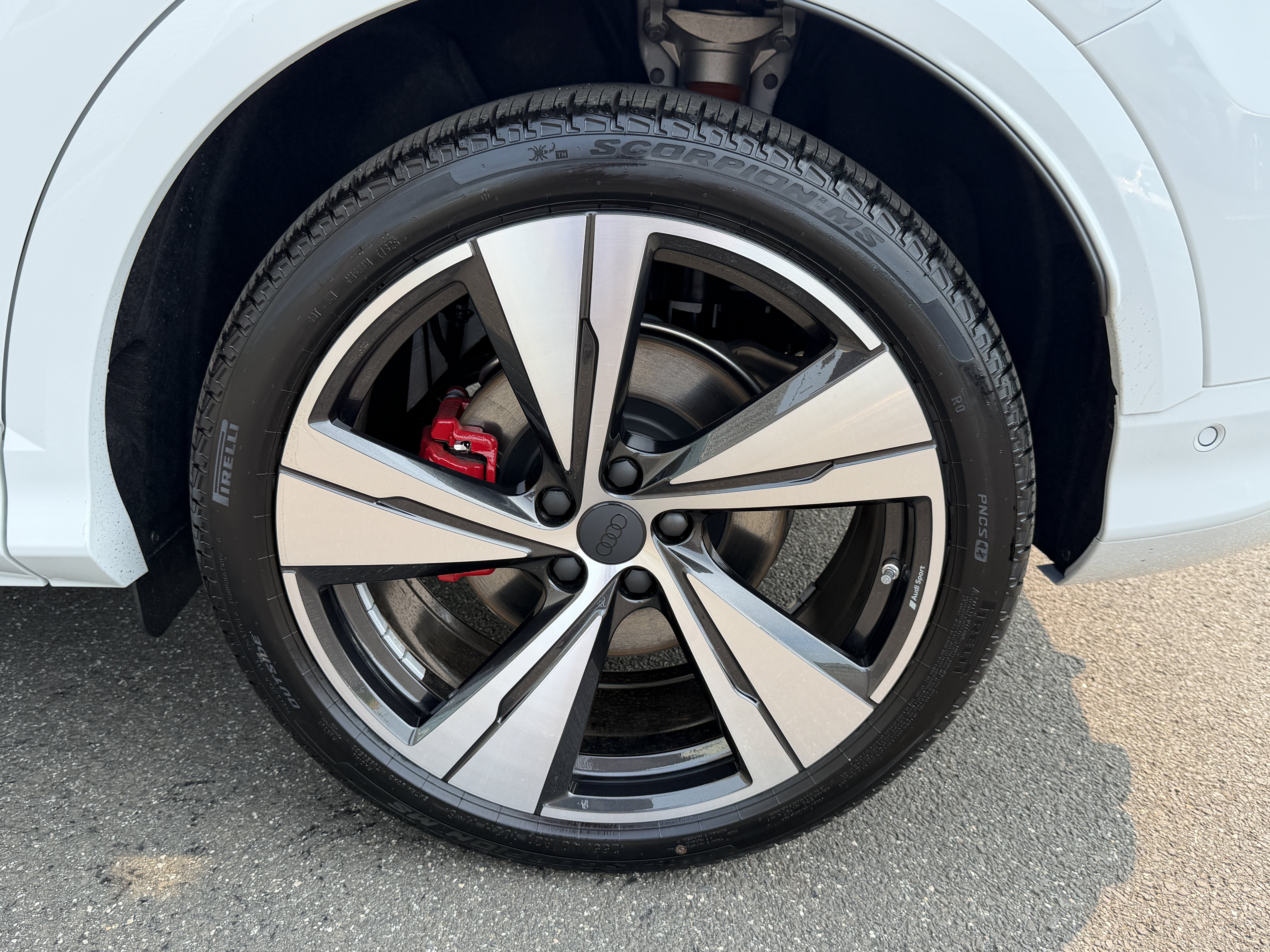 New 2026 Audi SQ5 Premium Plus AWD/4WD image 22