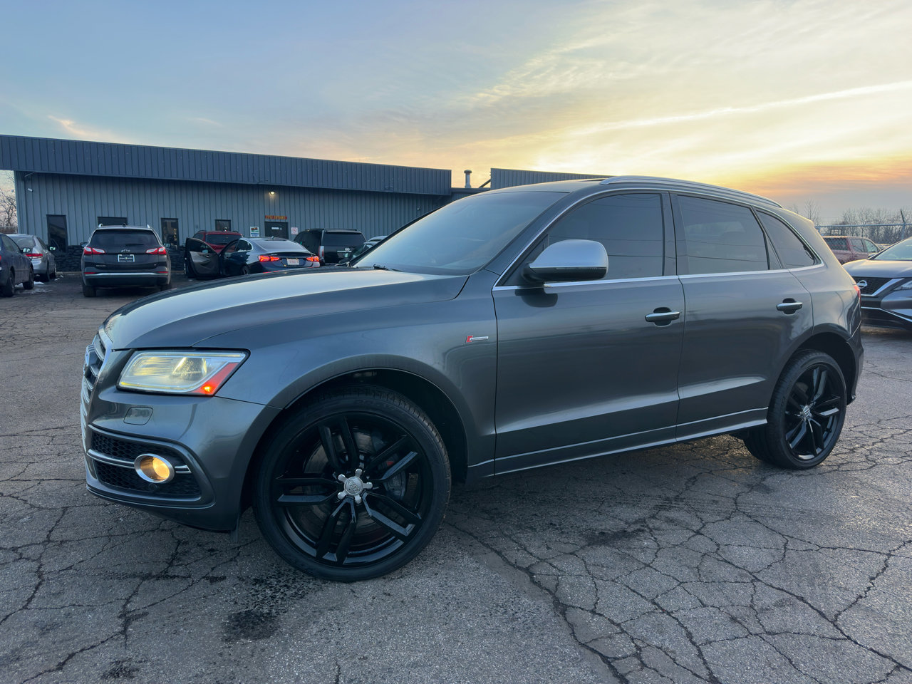 Used 2015 Audi SQ5 Premium Plus w/ Technology Package image 4