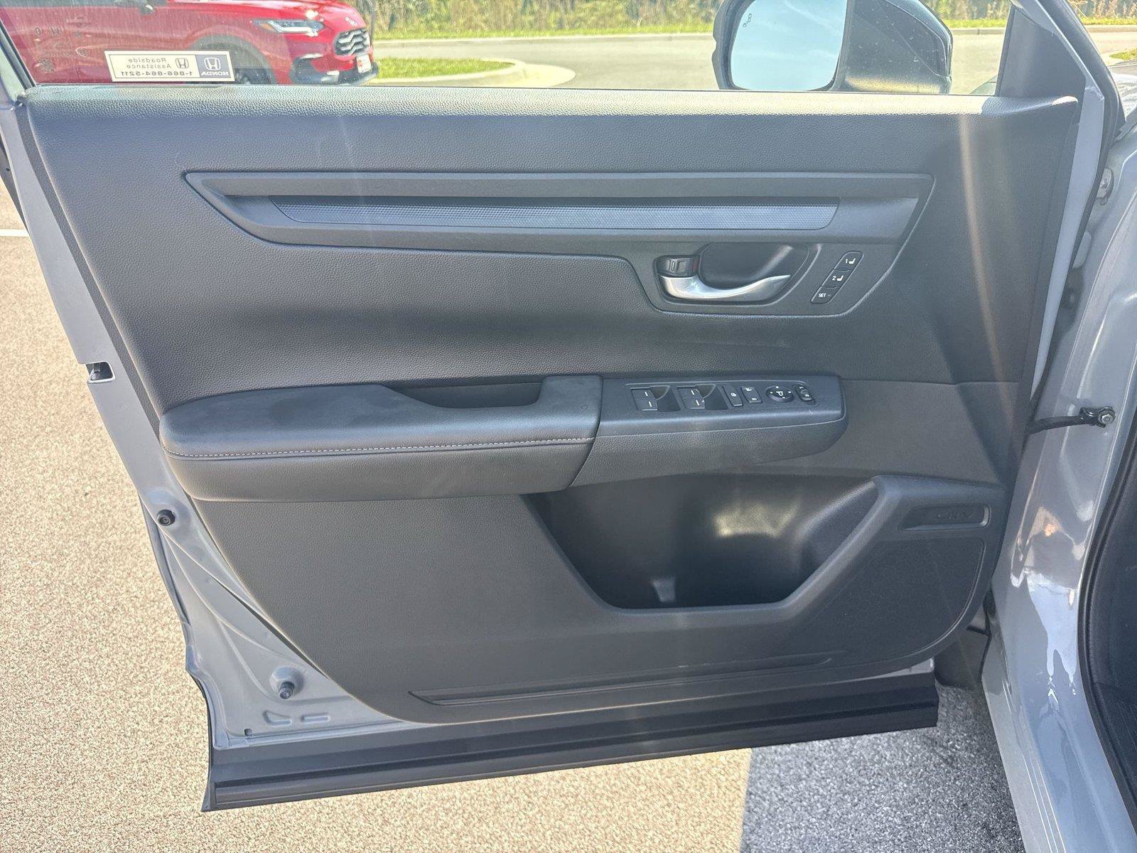 Certified 2024 Honda CR-V Sport-L image 12