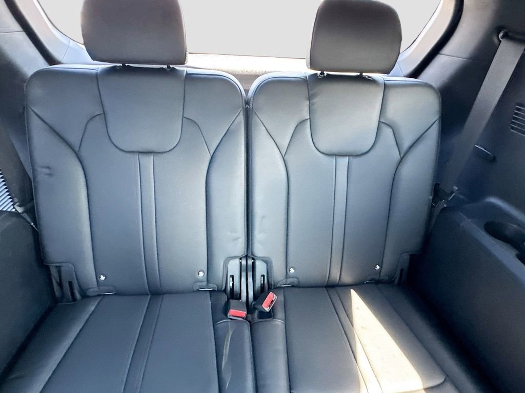 Certified 2025 Kia Sorento SX Prestige AWD/4WD image 32