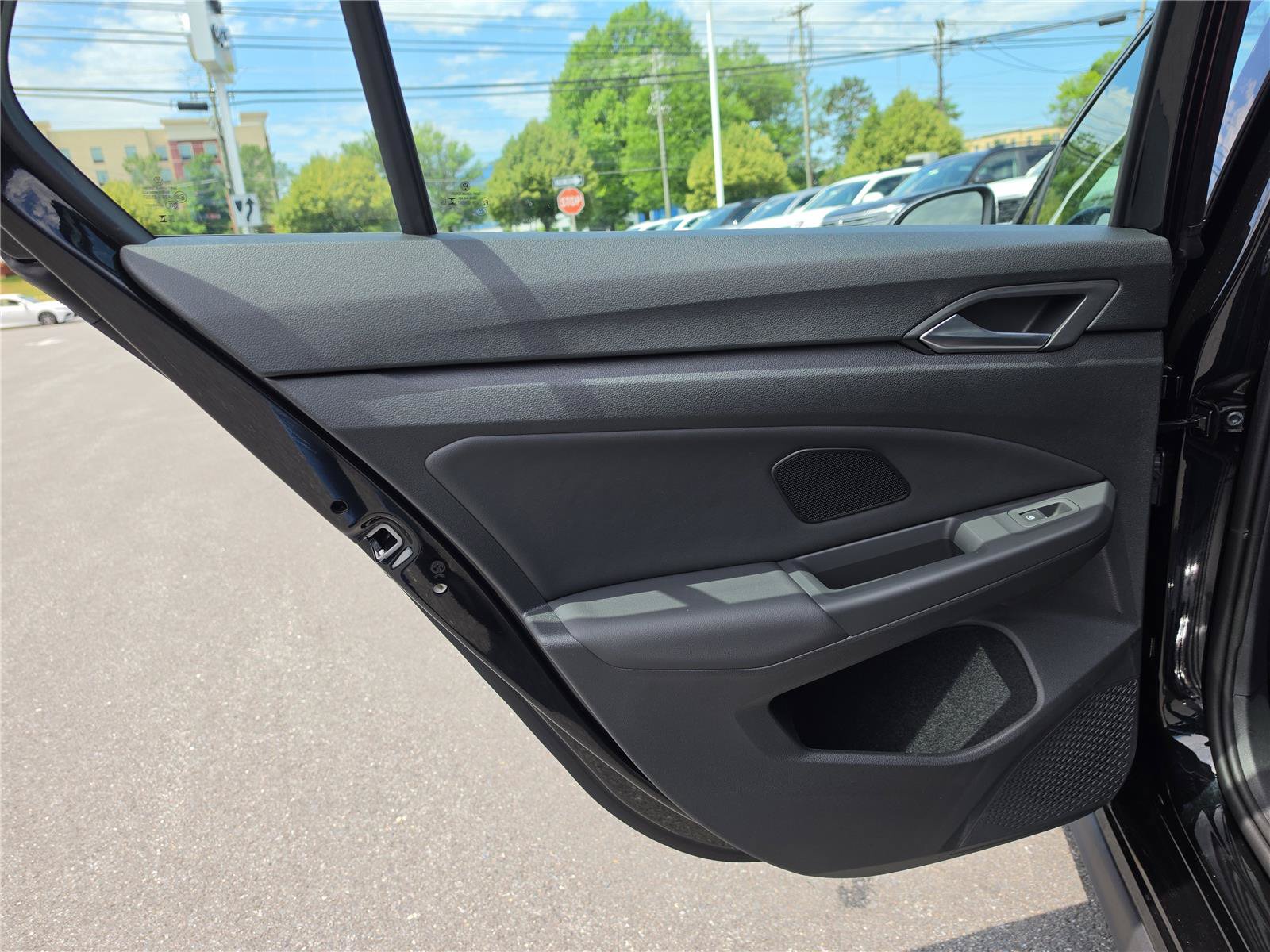 Certified 2025 Volkswagen GTI SE FWD image 25