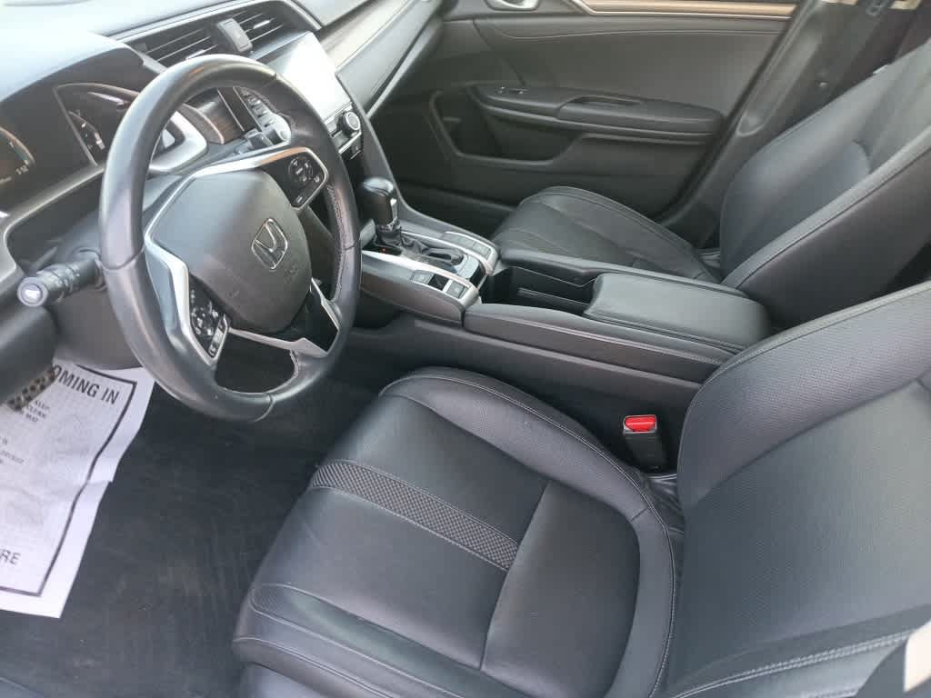 Used 2019 Honda Civic Touring image 17