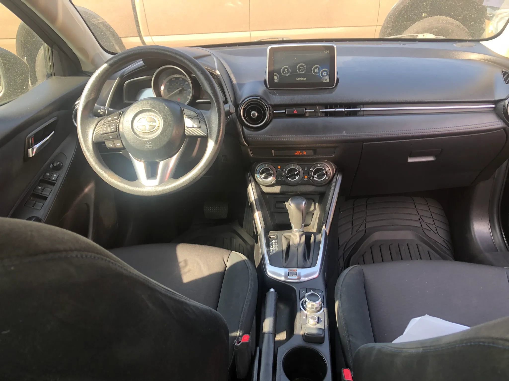 Used 2016 Scion iA image 21