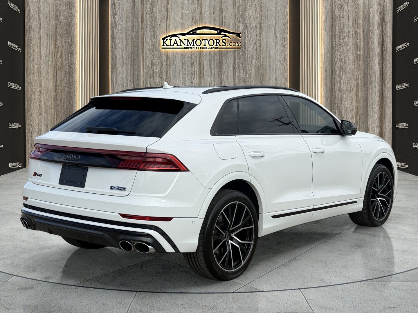 Used 2023 Audi SQ8 Prestige image 7