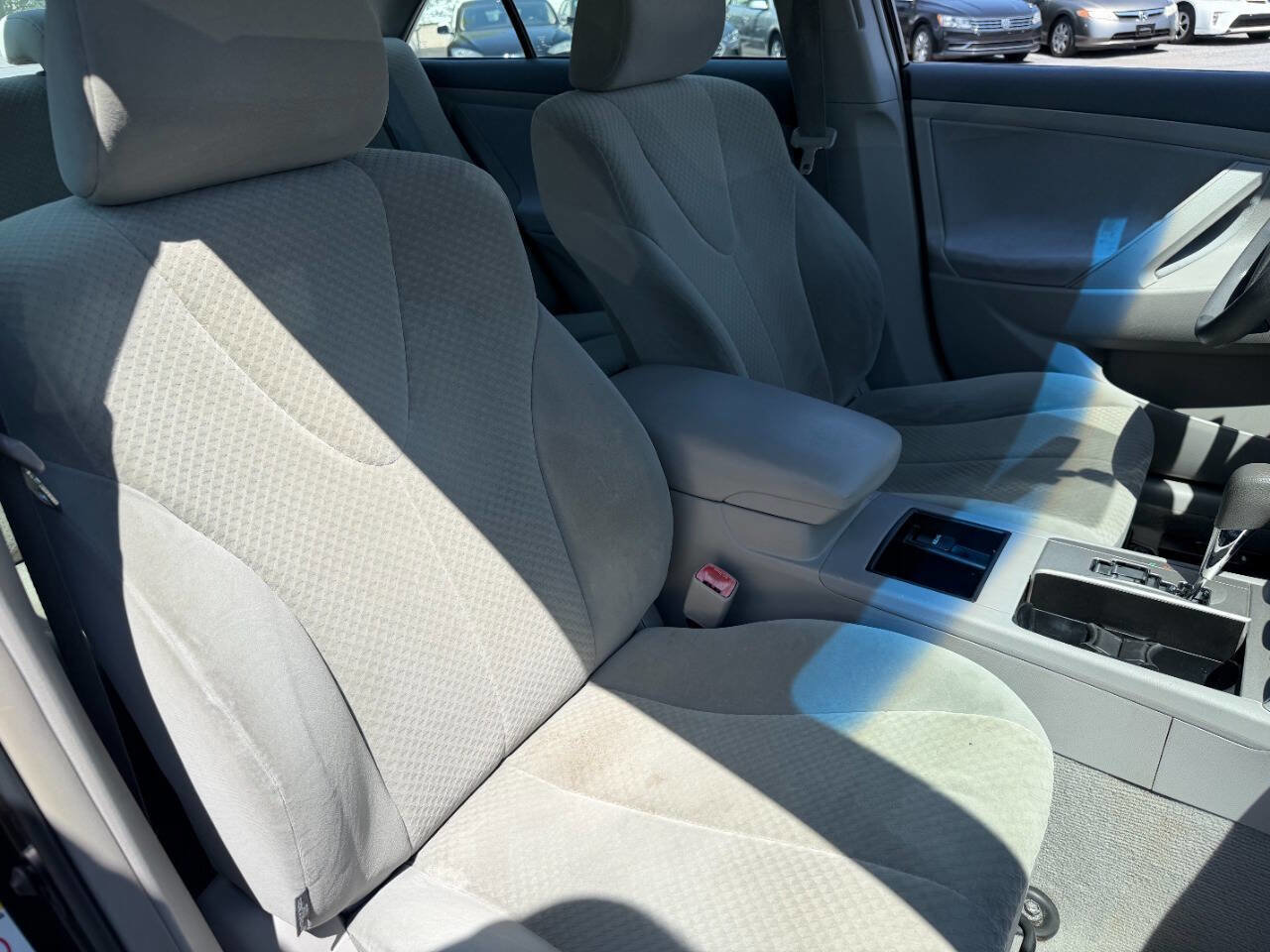 Used 2007 Toyota Camry CE FWD image 38