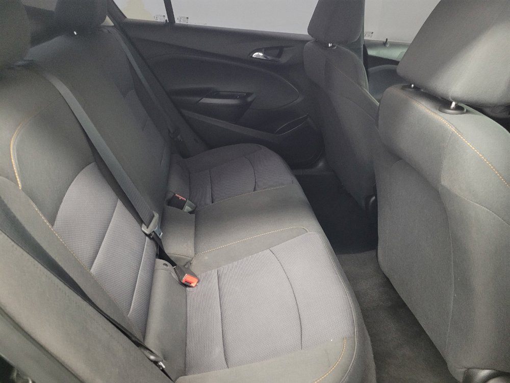Used 2018 Chevrolet Cruze LS FWD image 19