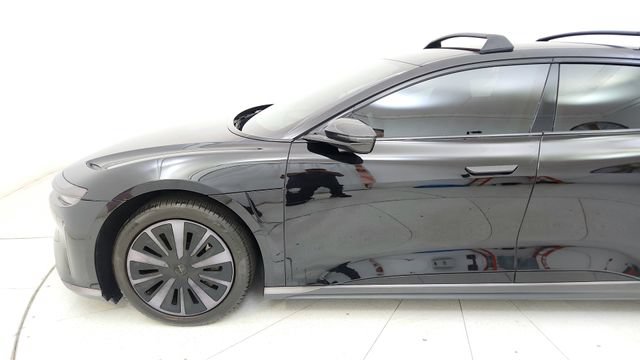 Used 2024 Lucid Air Pure RWD image 27