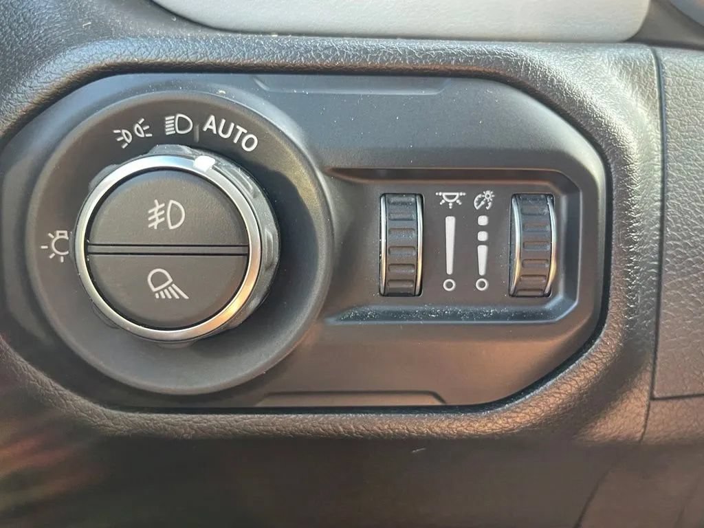 Used 2022 Jeep Gladiator High Altitude AWD/4WD image 28