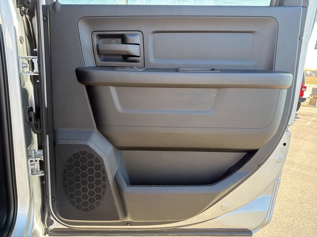 New 2026 RAM 3500 Tradesman AWD/4WD image 18