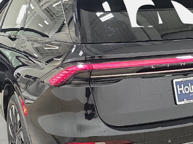 New 2026 Lincoln Nautilus Reserve AWD/4WD image 31