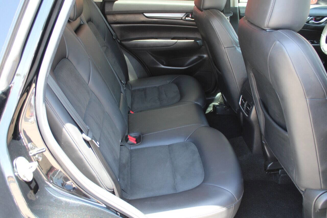 Used 2018 MAZDA CX-5 Touring w/ Preferred Equipment Package image 16