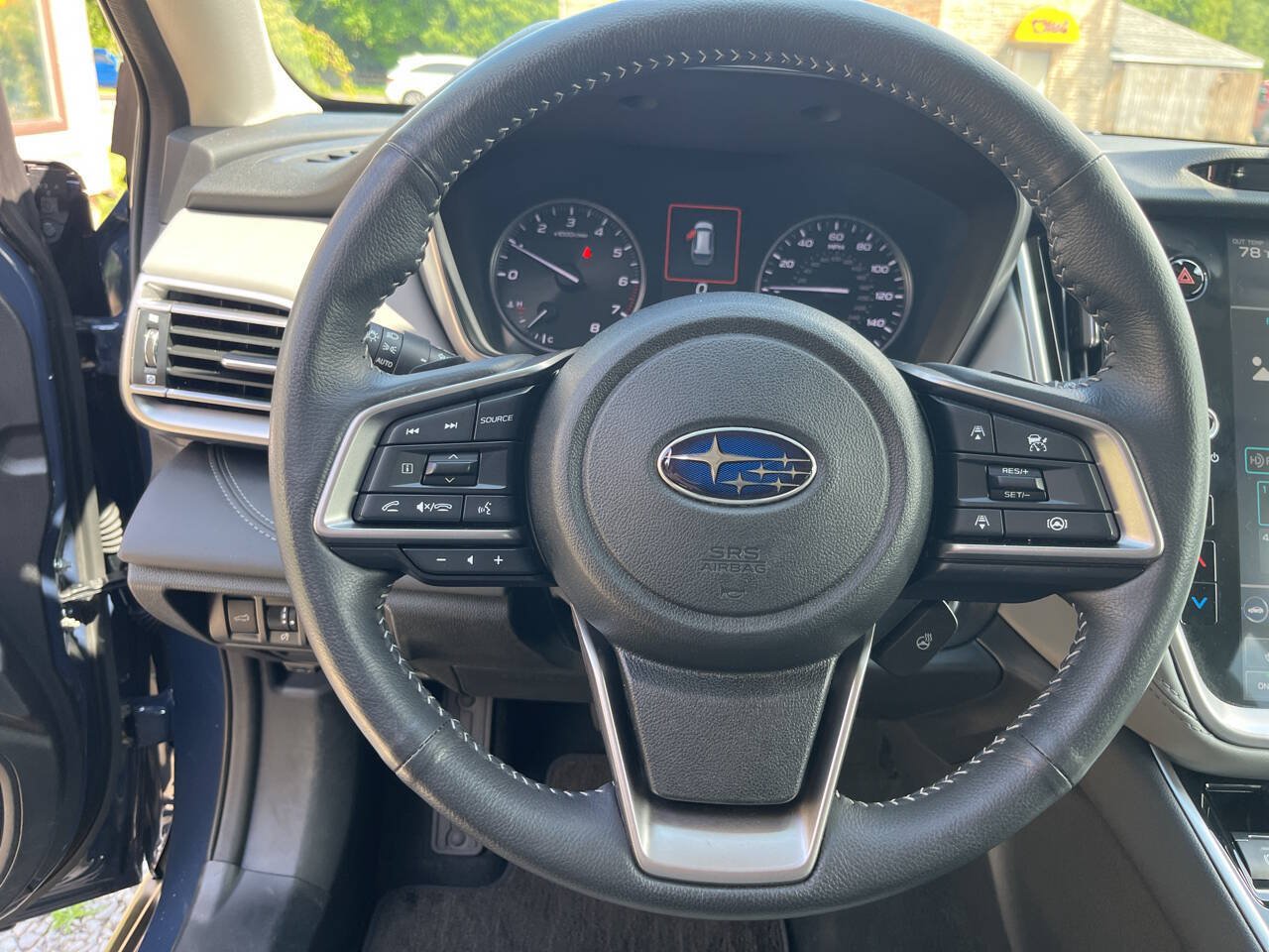 Used 2023 Subaru Outback Limited AWD/4WD image 7