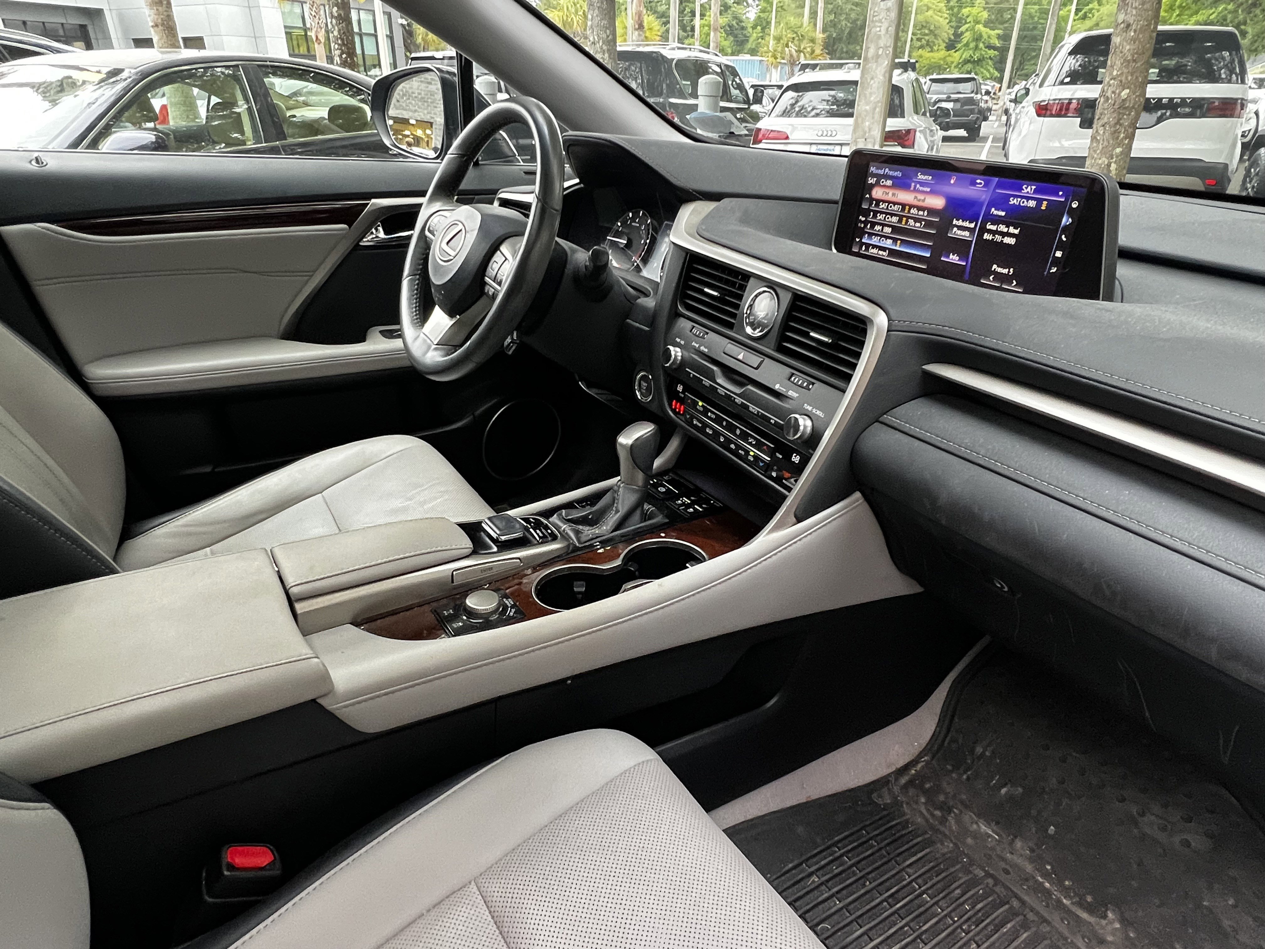 Used 2017 Lexus RX 350 AWD w/ Premium Package image 45