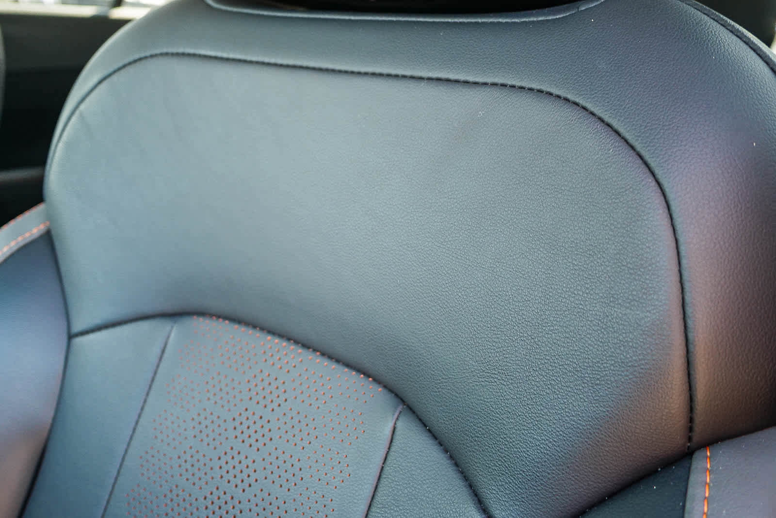 Certified 2025 Subaru Crosstrek 2.5i Limited w/ Crosstrek Mirror Package image 21