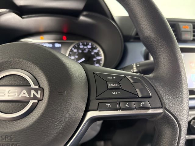 Used 2025 Nissan Versa SV w/ Trunk Package image 25