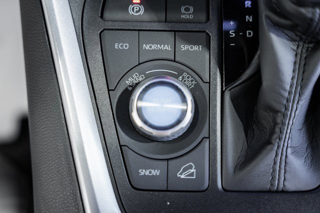 New 2025 Toyota RAV4 Limited image 25