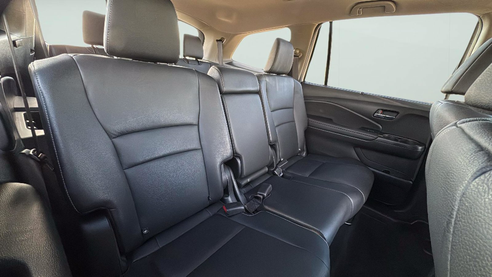 Used 2022 Honda Pilot Special Edition image 30