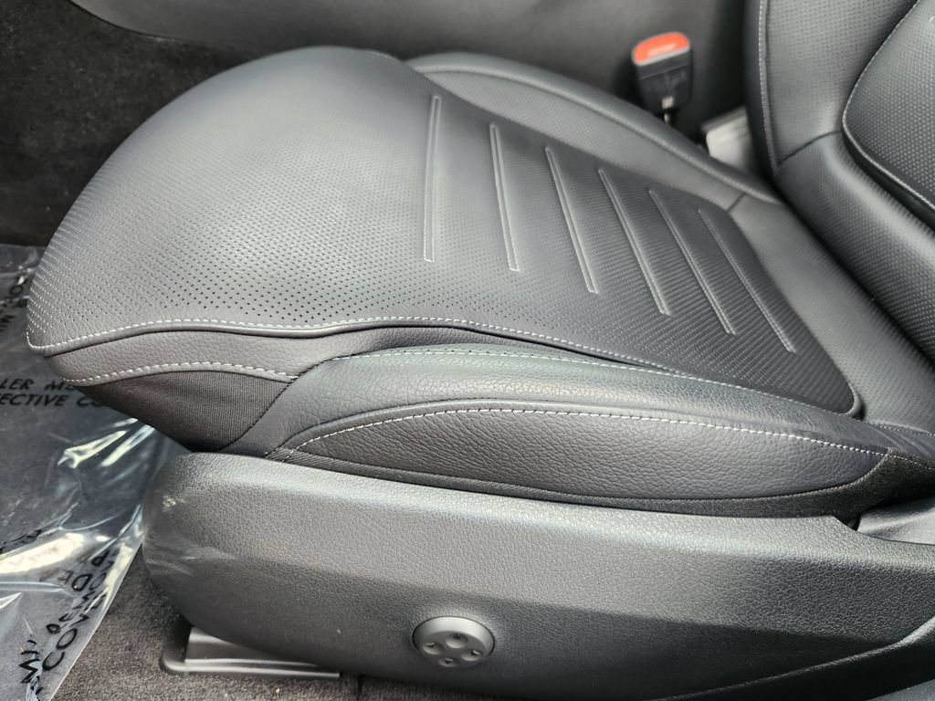Used 2026 Mercedes-Benz C 43 AMG 4MATIC Sedan image 24