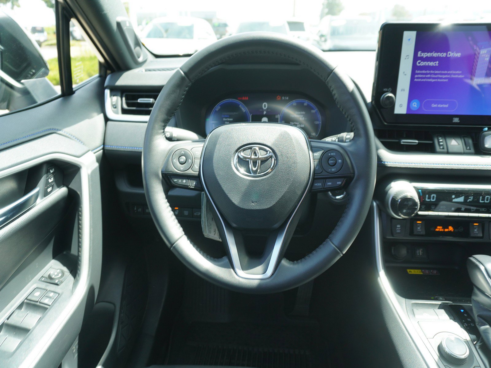 Used 2023 Toyota RAV4 XSE AWD/4WD image 16