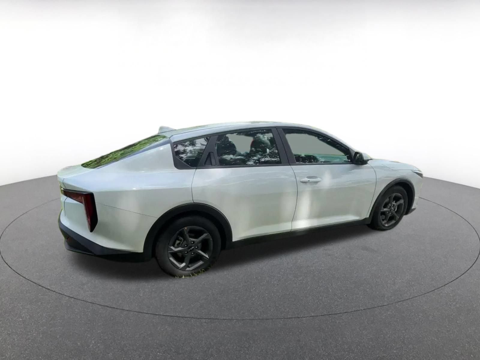 Used 2026 Kia K4 FWD image 14