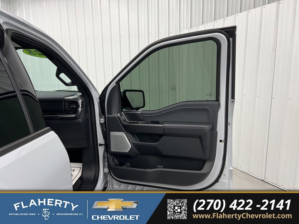 Used 2025 Ford F150 Lariat w/ Equipment Group 502A High AWD/4WD image 14