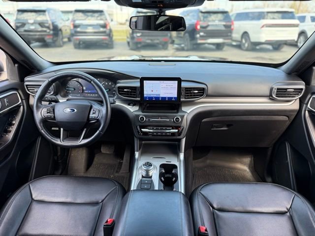 Used 2020 Ford Explorer XLT w/ Equipment Group 202A video 2