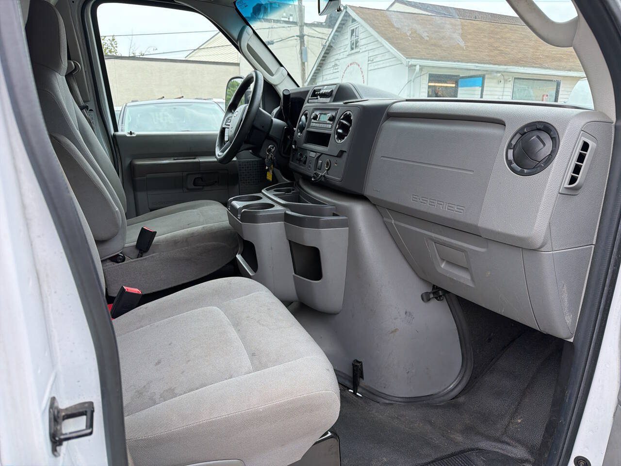 Used 2021 Ford E-350 and Econoline 350 Super Duty w/ Power Windows & Locks Group RWD image 16
