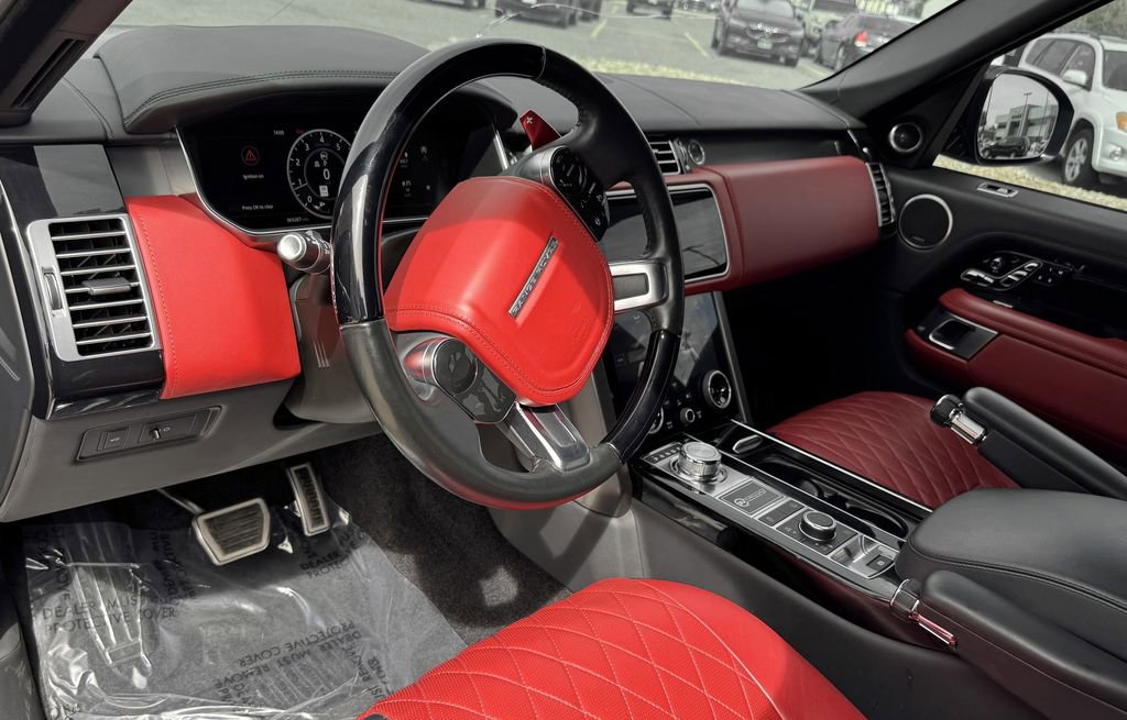 Used 2018 Land Rover Range Rover SV Autobiography Dynamic image 18