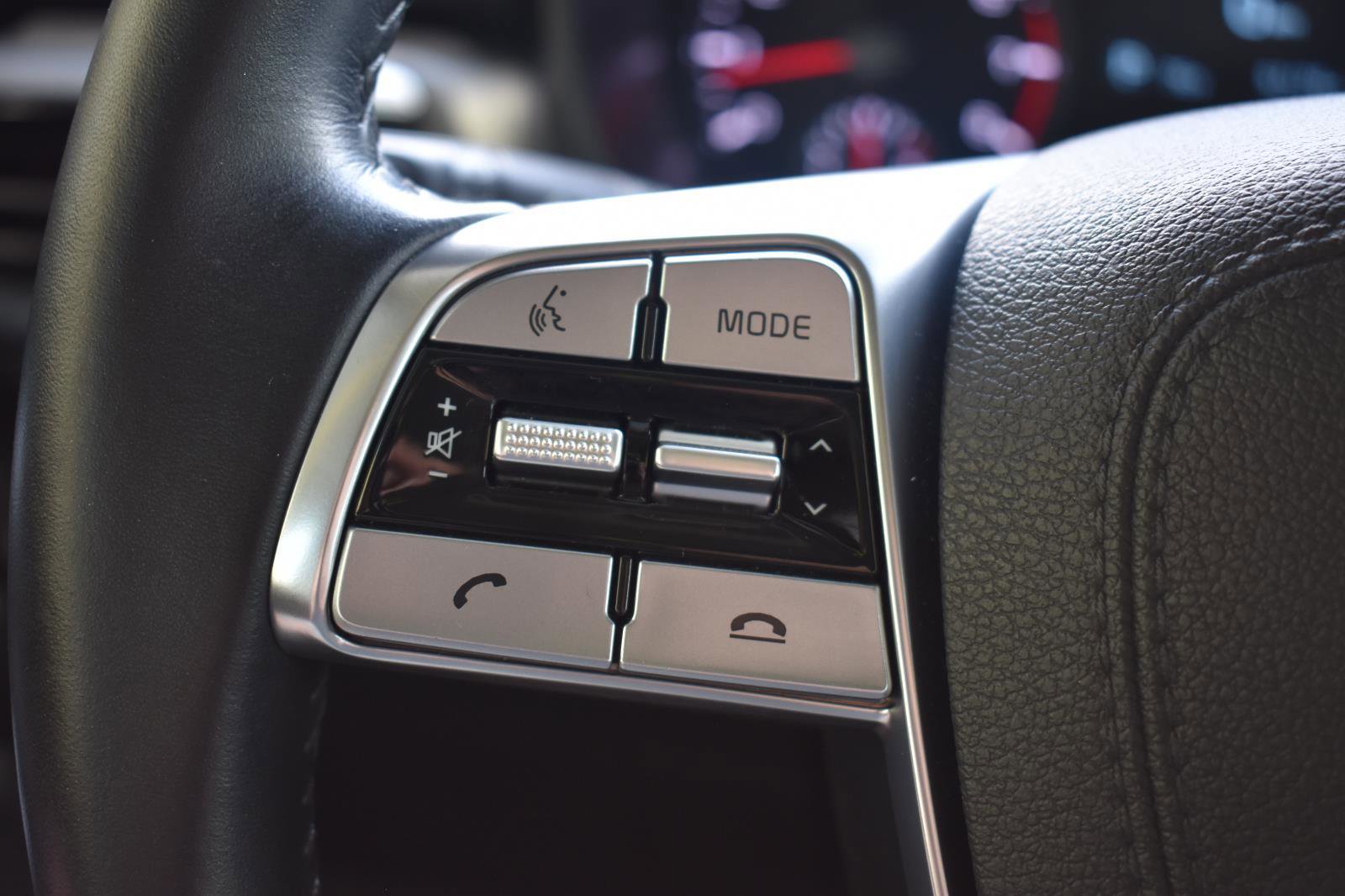 Used 2022 Kia Telluride S FWD image 31