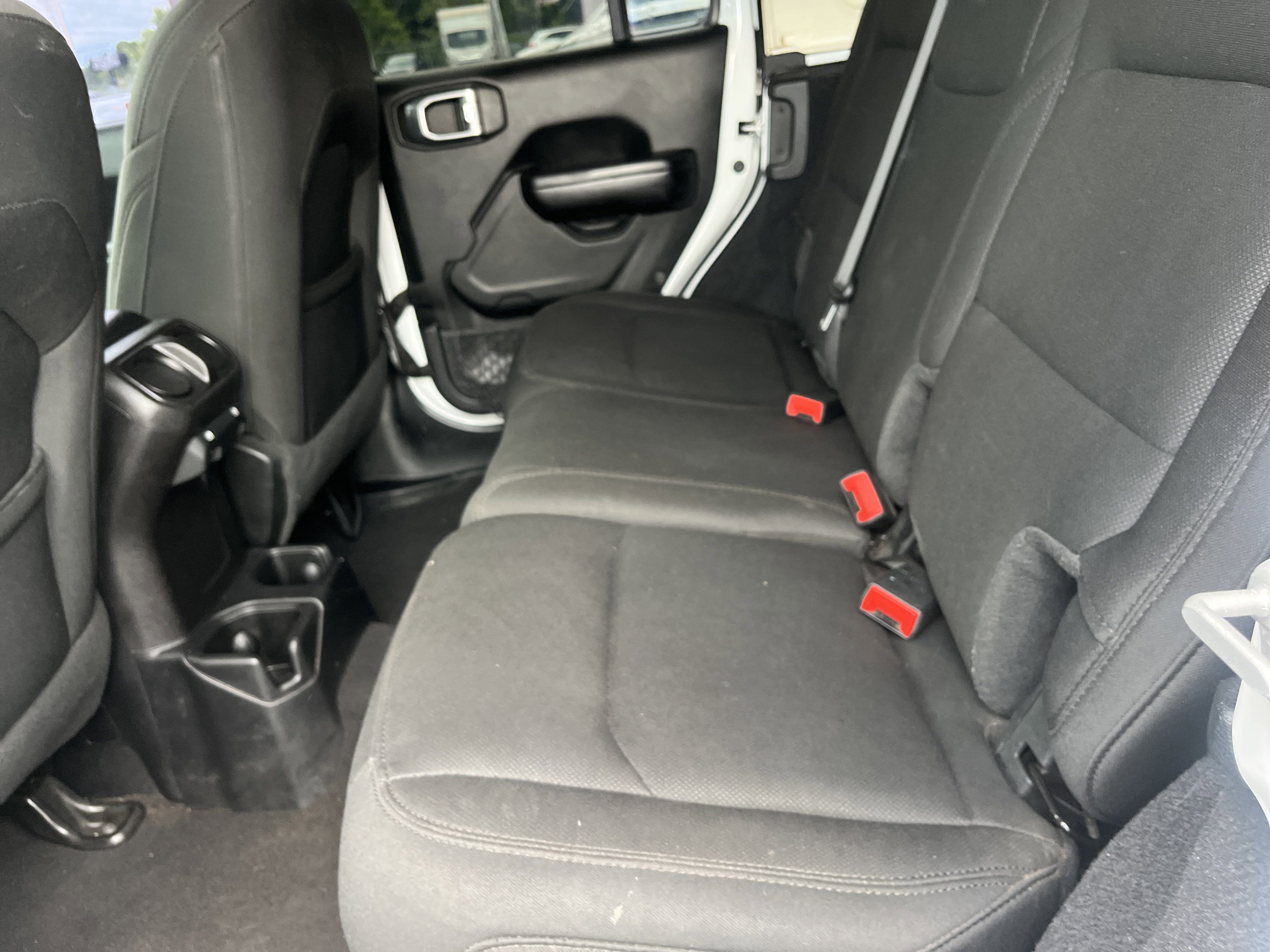 Used 2020 Jeep Wrangler Unlimited Sport S image 13